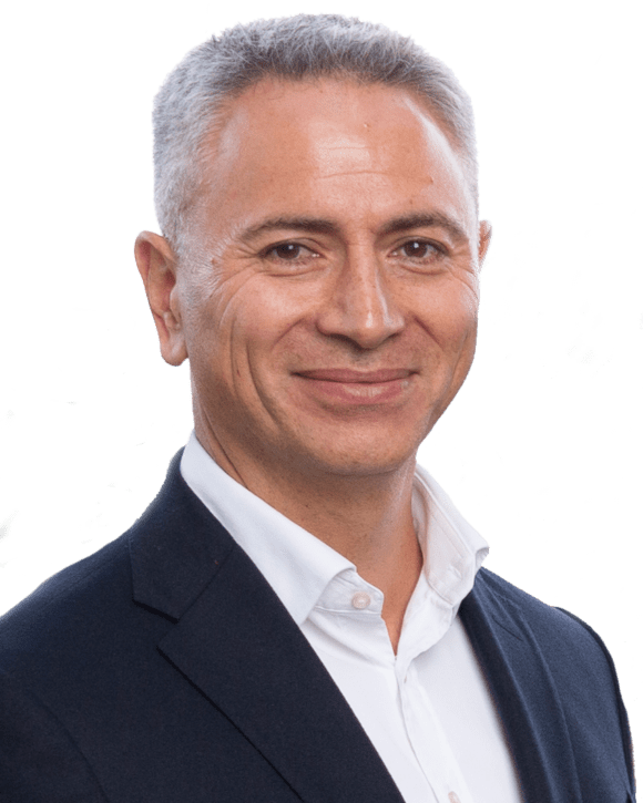 Portrait headshot of Ben Iosefa