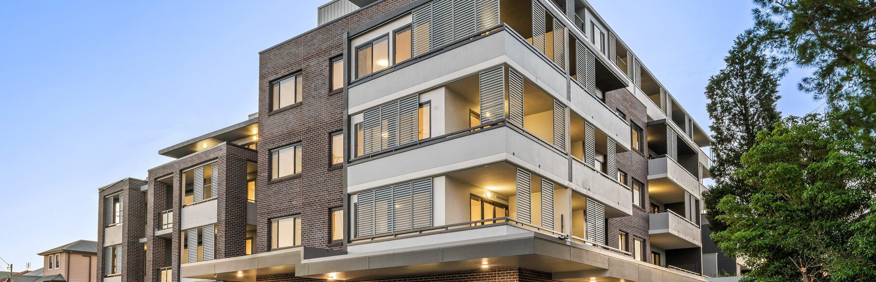 Multi-storey unit block